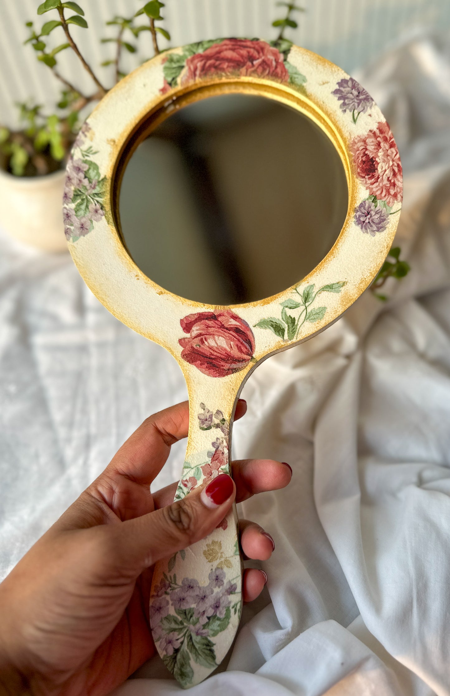 Hand Mirrors