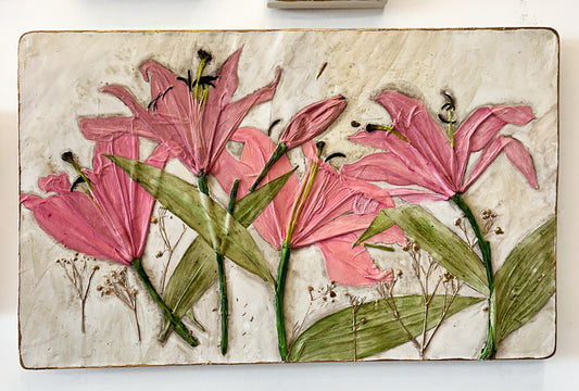 Lily Botanical Cast